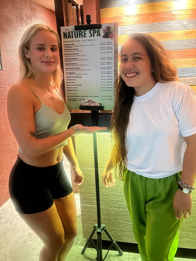 Guests and therapists at Nature Spa Moalboal — photo 7